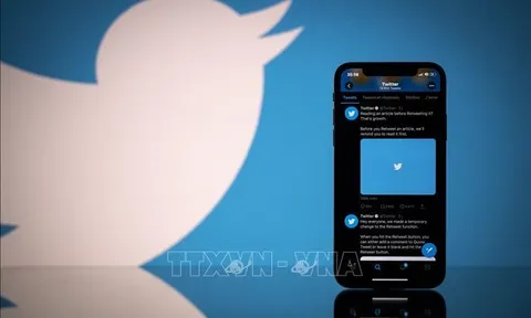 Twitter cho phép các báo tính phí người dùng