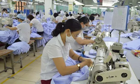Đề xuất giảm tuổi nghỉ hưu theo nguyện vọng: Nữ 55 tuổi, nam 60 tuổi