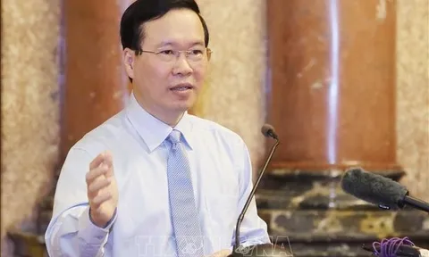 Chủ tịch nước Võ Văn Thưởng gặp mặt các công đoàn viên tiêu biểu trong học tập và làm theo tư tưởng, đạo đức, phong cách Hồ Chí Minh