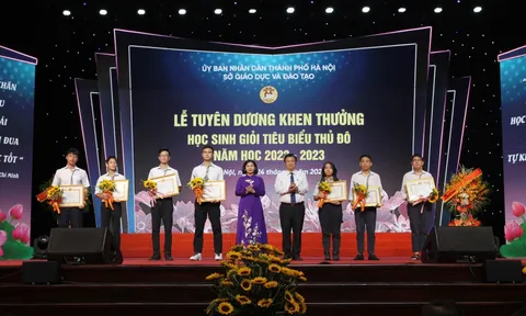 Hà Nội dẫn đầu cả nước trong kỳ thi học sinh giỏi quốc gia và quốc tế