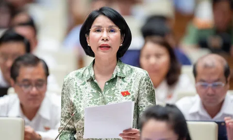 Cần ban hành ngay quy định về tiền lương, phụ cấp đối với cán bộ y tế cơ sở