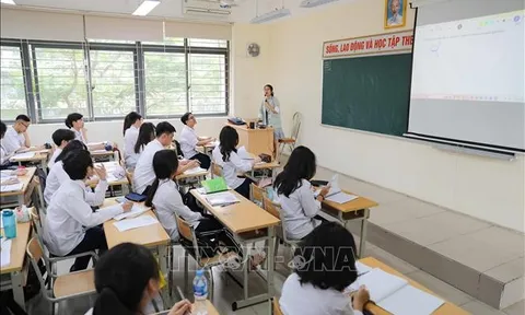 Hà Nội: Đề án đào tạo song bằng cấp THPT sẽ tiếp tục đến hết năm học 2026-2027