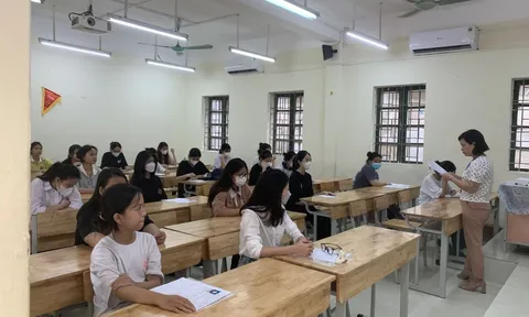 Sáng 10/6: Thí sinh thi vào lớp 10 Hà Nội thi môn Ngữ văn