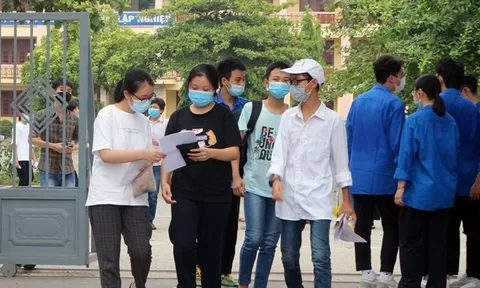 TP.HCM công bố điểm chuẩn lớp 10 chuyên và tích hợp năm học 2023-2024