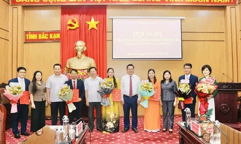 Kiện toàn nhân sự, lãnh đạo mới tại Bắc Kạn, Bình Thuận