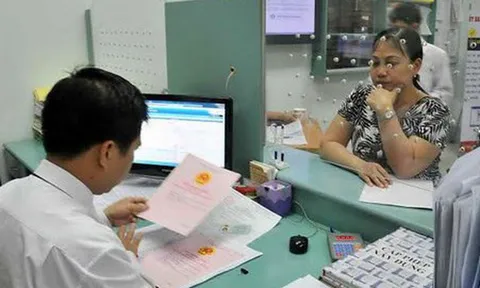 Từ 1/8/2028: Cán bộ, công chức, người hoạt động không chuyên trách ở cấp xã chưa đáp ứng đủ tiêu chuẩn thì nghỉ hưu hoặc tinh giản biên chế