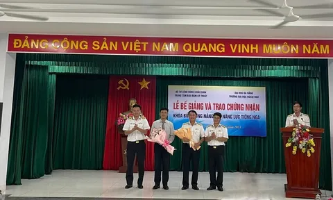 Nâng cao năng lực ngoại ngữ phục vụ quá trình thực hiện nhiệm vụ