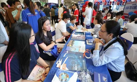 Tuyển sinh Đại học 2023: Thí sinh không nên dồn nguyện vọng vào một nhóm trường tốp cao
