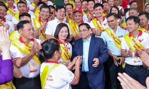 'Công nghệ chưa thể tạo ra máu, nhưng tình người có thể giúp những người đang cần máu'