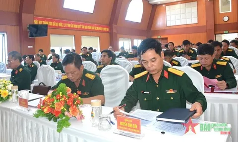 Đề nghị cải cách tiền lương, tăng tuổi nghỉ hưu với sĩ quan Quân đội