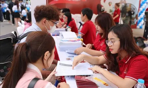 Các trường Đại học bắt đầu công bố điểm chuẩn trúng tuyển sau 17 giờ ngày 22/8
