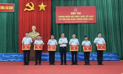 Vùng 5 Hải quân: Hội thi “Thanh niên với pháp luật, kỷ luật và văn hóa giao thông” năm 2023