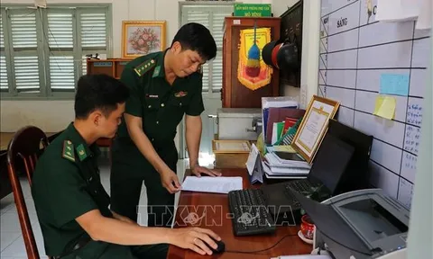Tư tưởng Chủ tịch Hồ Chí Minh về công tác cán bộ