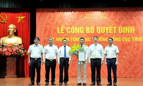 Văn phòng Quốc hội, Bộ Tài chính kiện toàn nhân sự mới
