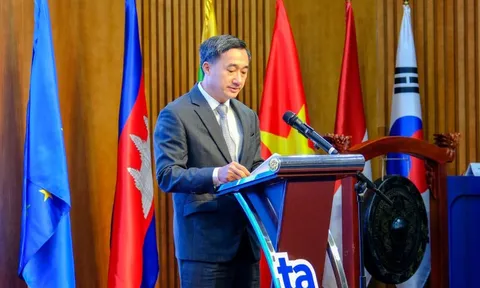 Trình độ của các bác sĩ Tiết niệu Việt Nam sánh cùng bạn bè thế giới