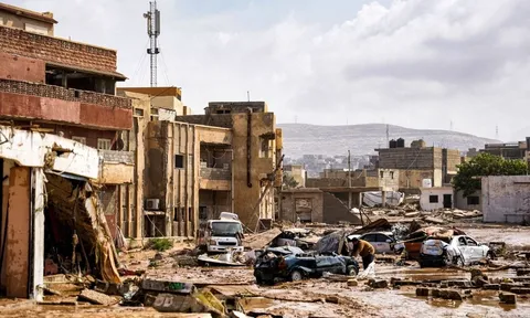 Thảm hoạ lũ lụt ở Libya khiến ít nhất 2.000 người chết và 10.000 người mất tích