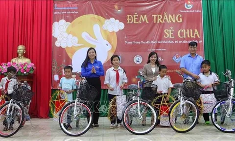 Gần 6 triệu trẻ em được trao quà dịp Tết Trung thu