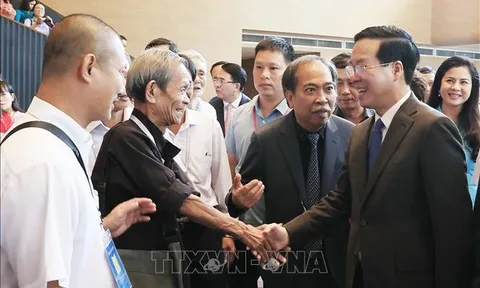 Các nhà văn lão thành đã đóng góp to lớn vào xây dựng và phát triển văn hóa, con người Việt Nam thời đại Hồ Chí Minh