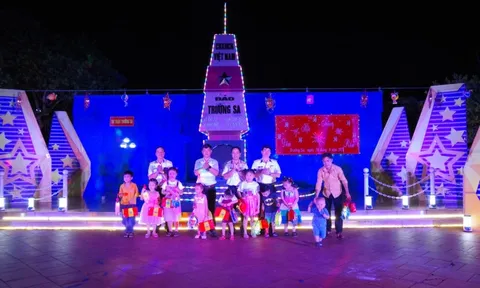 Thiếu nhi huyện đảo Trường Sa vui Tết Trung thu