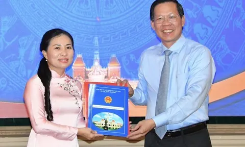 TP.HCM, Hậu Giang bổ nhiệm nhân sự mới