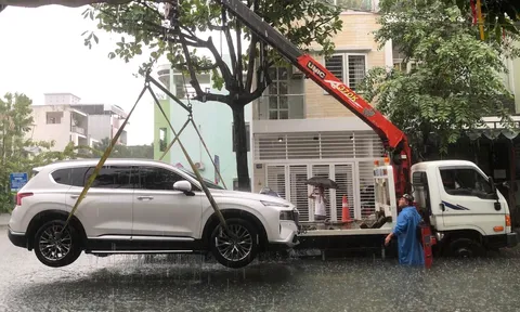 Đà Nẵng: Mưa lớn khiến nhiều tuyến đường ngập nước