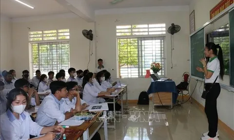 Khắc phục bất cập trong dạy học Chương trình tiếng Anh tăng cường