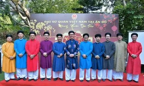 Cổ phục Việt - Niềm tự hào ngàn năm văn hiến