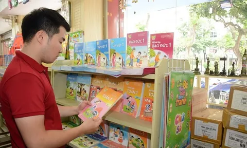 Bộ Giáo dục nói gì về quản lý, sử dụng sách tham khảo cho trẻ em?