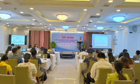 Tập huấn kỹ năng kinh doanh và tiếp cận thị trường tiêu thụ tại Đà Nẵng