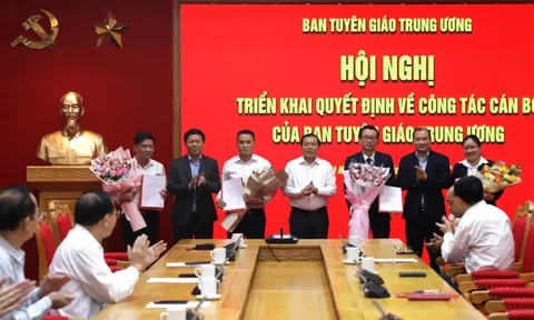 Kiện toàn nhân sự mới tại Ban Tuyên giáo, TAND tối cao