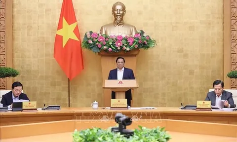 Nhất quán mục tiêu ưu tiên thúc đẩy tăng trưởng gắn với giữ vững ổn định kinh tế vĩ mô