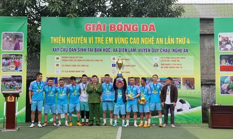 Bế mạc Giải bóng đá thiện nguyện “Vì trẻ em vùng cao Nghệ An” lần thứ IV năm 2023