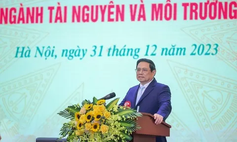 Thủ tướng: Ngành tài nguyên và môi trường cần đặc biệt coi trọng công tác cán bộ và đẩy mạnh phân cấp, ủy quyền