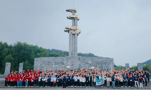 Học sinh xứ Nghệ hào hứng trải nghiệm, học tập thực tế với nhiều điểm đến hấp dẫn