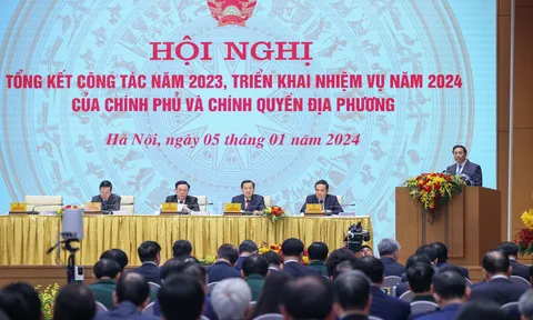 Chính phủ chốt thời hạn ban hành Nghị định về chế độ tiền lương mới, hoàn thành sắp xếp đơn vị hành chính