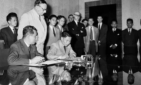 Hoàn cảnh lịch sử của Hiệp định Giơnevơ năm 1954
