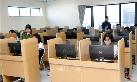 Thí điểm thi online tập trung qua nền tảng xác thực thẻ căn cước công dân gắn chip điện tử