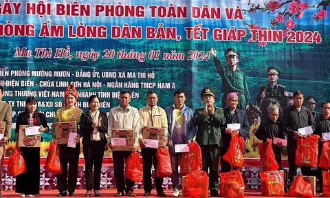 Ấm áp "Xuân Biên phòng" nơi biên giới Việt Nam - Lào