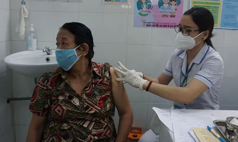 TP Hồ Chí Minh đã xuất hiện biến thể phụ COVID-19 nguy hiểm, gia tăng số ca tử vong