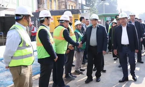 Thủ tướng đôn đốc tập trung ngay vào xử lý công việc sau kỳ nghỉ Tết