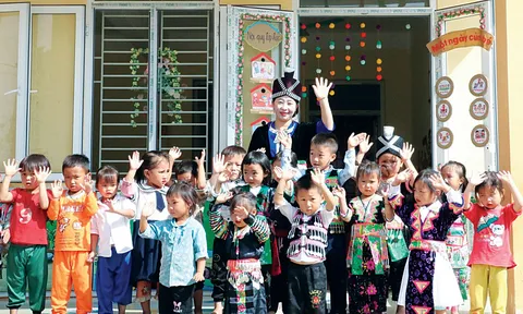 Cô giáo 13 năm tận tụy với sự nghiệp “gieo chữ” ở xã biên giới
