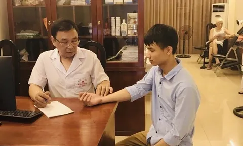 Ngành y tế kế thừa và phát triển kết hợp Đông y với Tây y theo tư tưởng Hồ Chí Minh