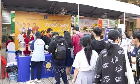 Ngày hội hướng nghiệp, tuyển sinh 'Cùng bạn chọn nghề cho tương lai'