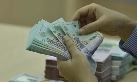 Cải cách tiền lương: Giáo viên băn khoăn vì không còn phụ cấp thâm niên, Bộ Nội vụ nói gì?