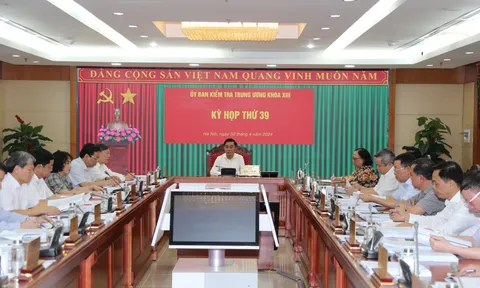 Đề nghị Bộ Chính trị, Ban Bí thư xem xét, kỷ luật Ban cán sự đảng Bộ Lao động - Thương binh và Xã hội