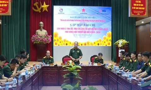 Hơn 600 tác phẩm tham gia cuộc thi viết về bảo vệ nền tảng tư tưởng của Đảng lần thứ ba