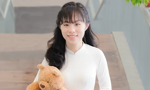 Thủ khoa trường Amsterdam mê Piano, trúng tuyển 14 trường đại học hàng đầu của Mỹ
