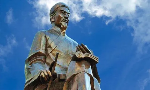 Đại thi hào Nguyễn Du và kiệt tác Truyện Kiều
