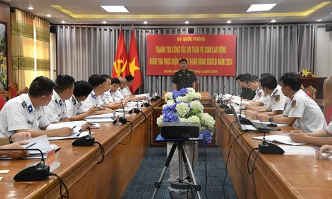 Bộ Quốc phòng thanh tra an toàn vệ sinh lao động tại Vùng Cảnh sát biển 2
