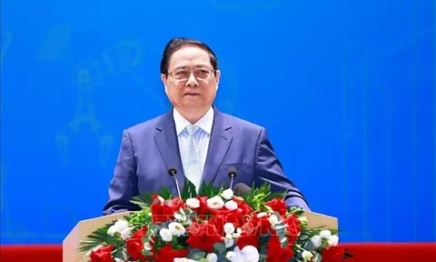 Thủ tướng Phạm Minh Chính: Nâng cao năng suất lao động là nhiệm vụ quan trọng, cấp bách, chiến lược